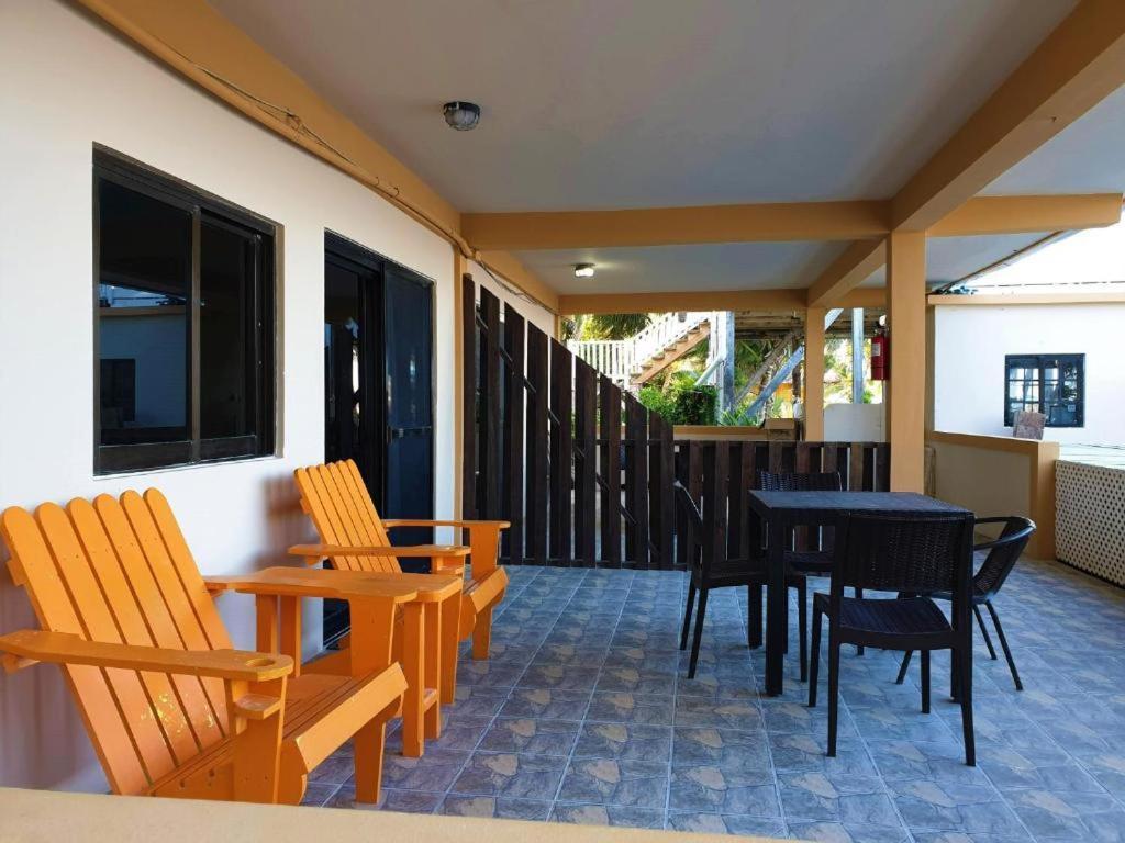 Beach Side Condos Caye Caulker By Ccvh Exteriör bild