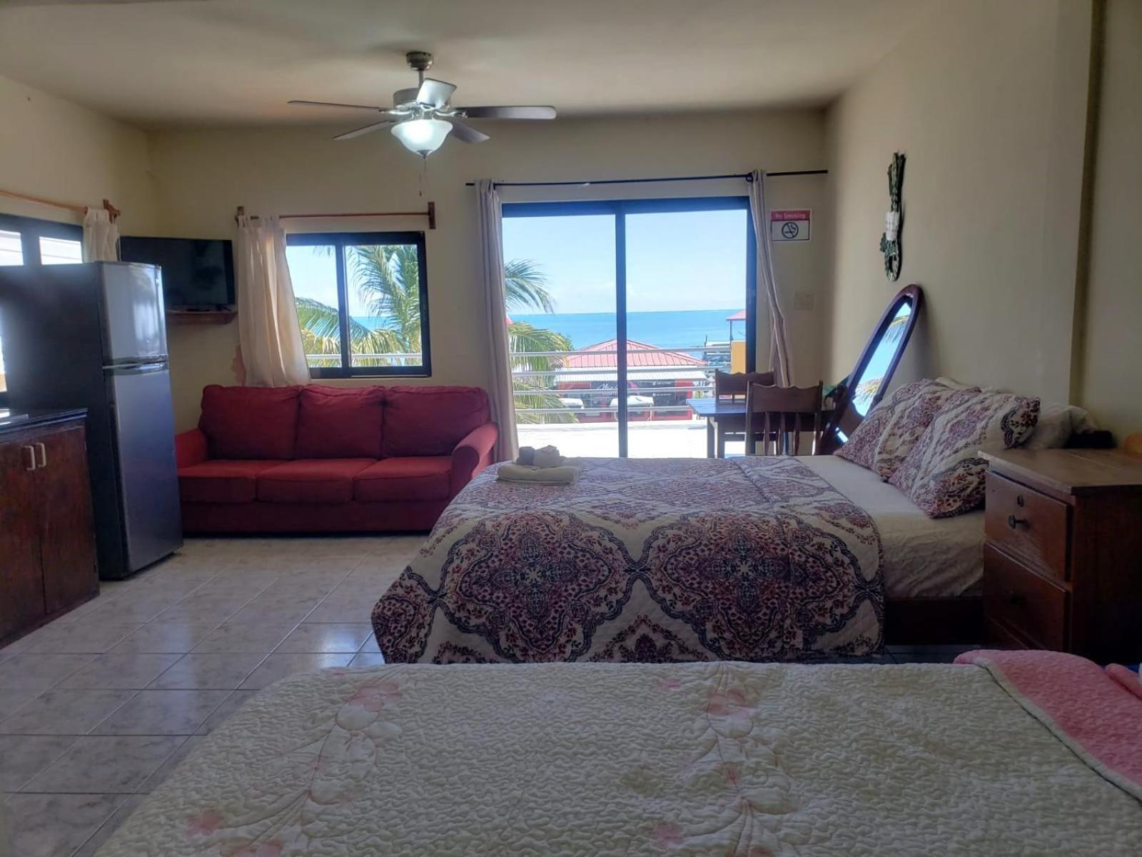 Beach Side Condos Caye Caulker By Ccvh Exteriör bild